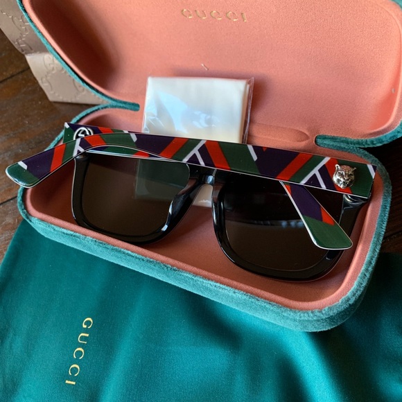 ⛔️SOLD⛔️Authentic GUCCI 55 Plaid Acetate Square sg - Picture 5 of 8